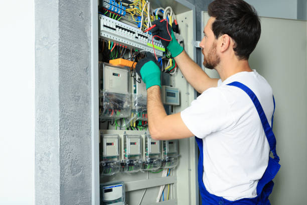Best Electrical Troubleshooting Services  in Petersburg, WV